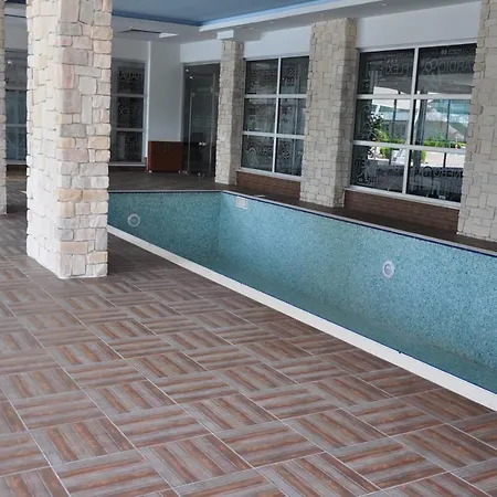 Emerald Park Residence Apartament